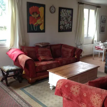 B&B Les Hirondelles Moncy